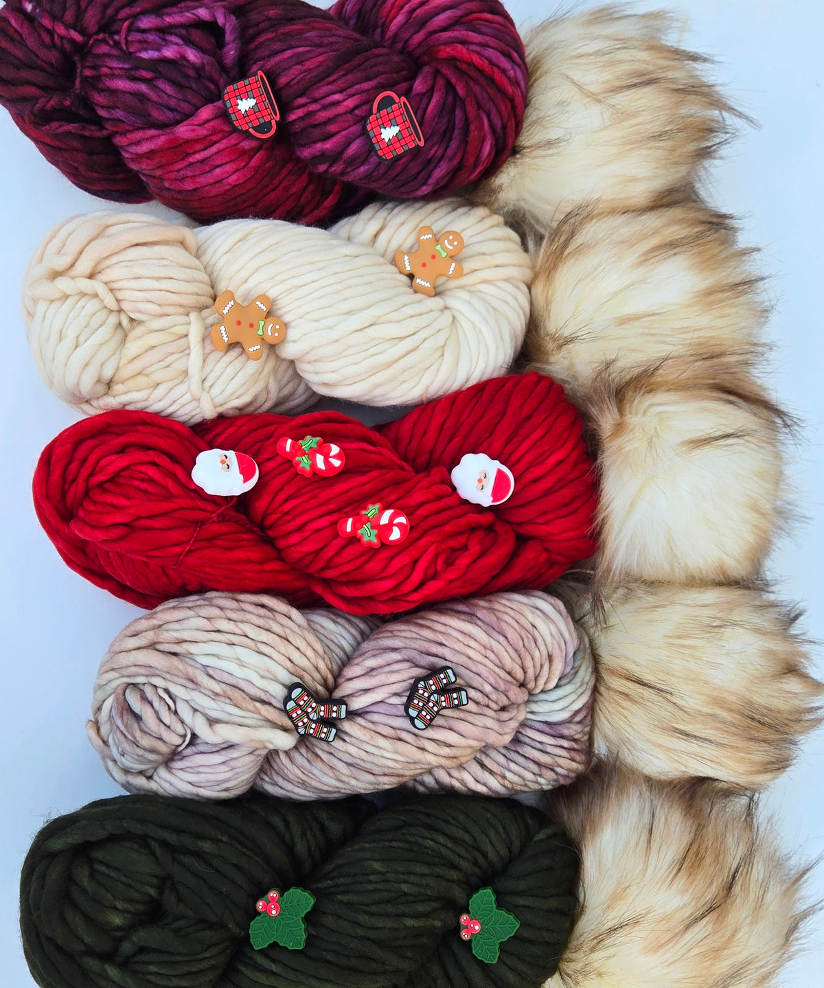 Christmas Yarn + Pom Kit 🤎: Rasta in Ivory
