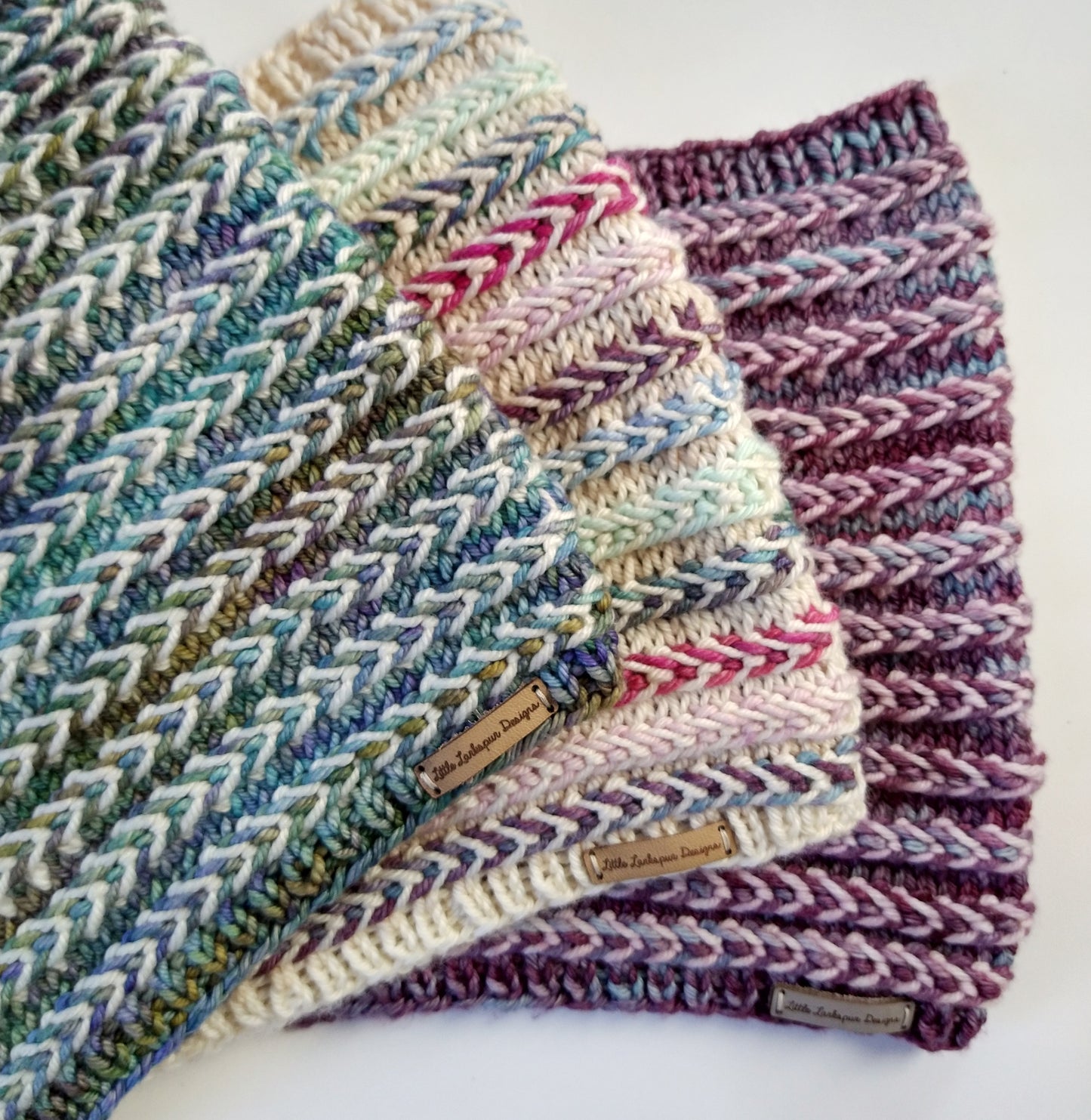 Mini Braids Cowl Pattern