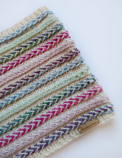 Mini Braids Cowl Pattern