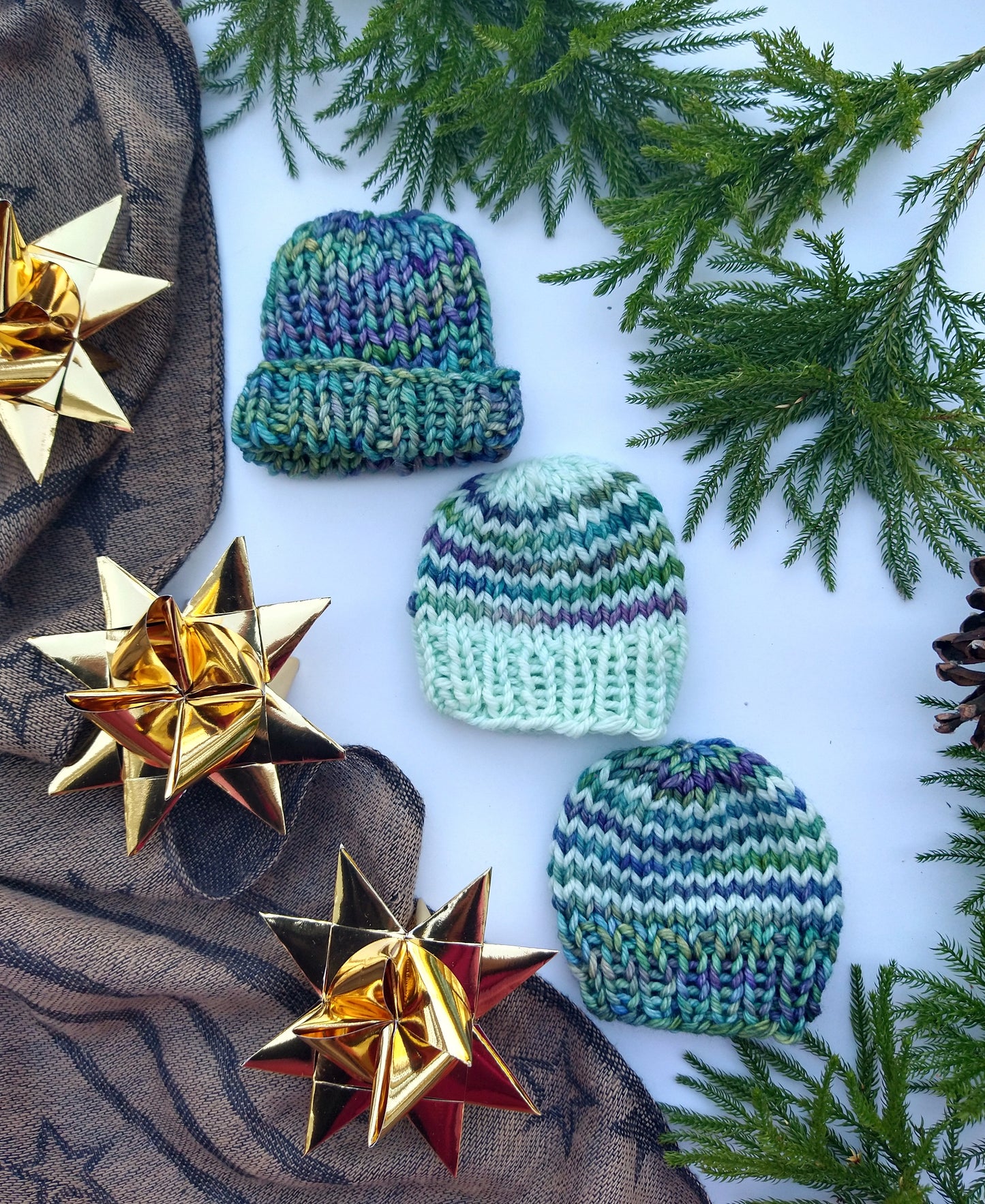 Teeny Tiny Winter Hats Pattern