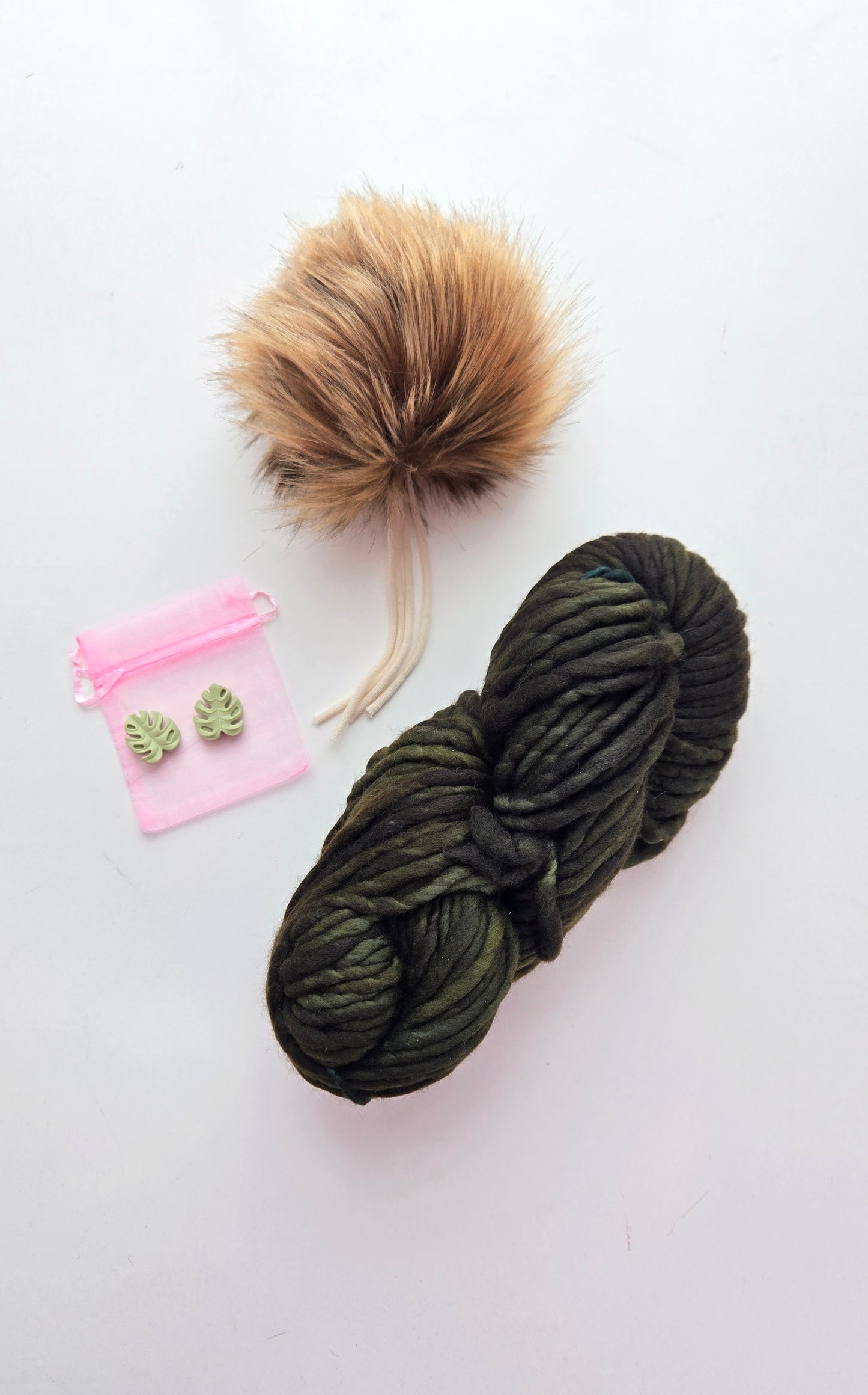 RASTA Yarn + Pom Kit: Olive