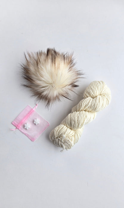 MECHA Yarn + Pom Kit: Natural