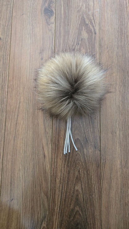 Pecan Sandies - Pom Pom by Sugar Maple Fibers