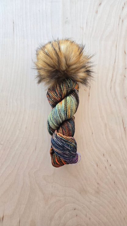 VIENTOS Yarn + Pom Kit: Piedras