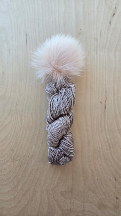 VIENTOS Yarn + Pom Kit: Whole Grain