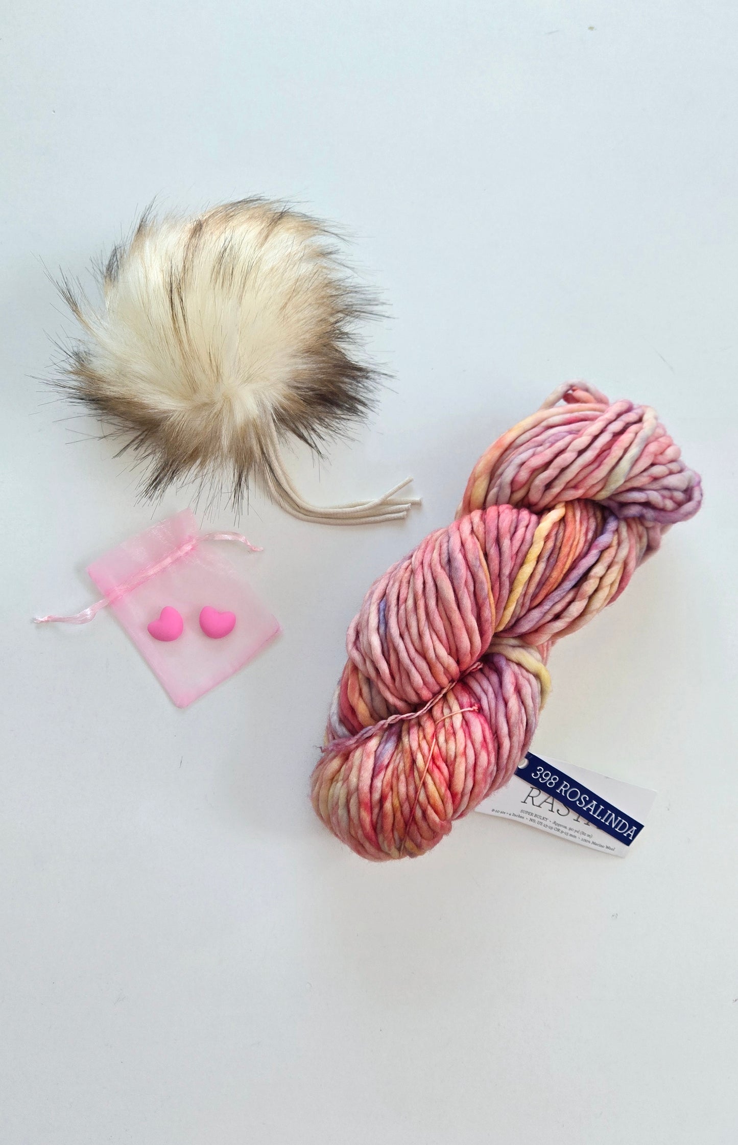 Valentine's Yarn + Pom Kit 🩷:  Cream White Pom + Rosalinda Rasta