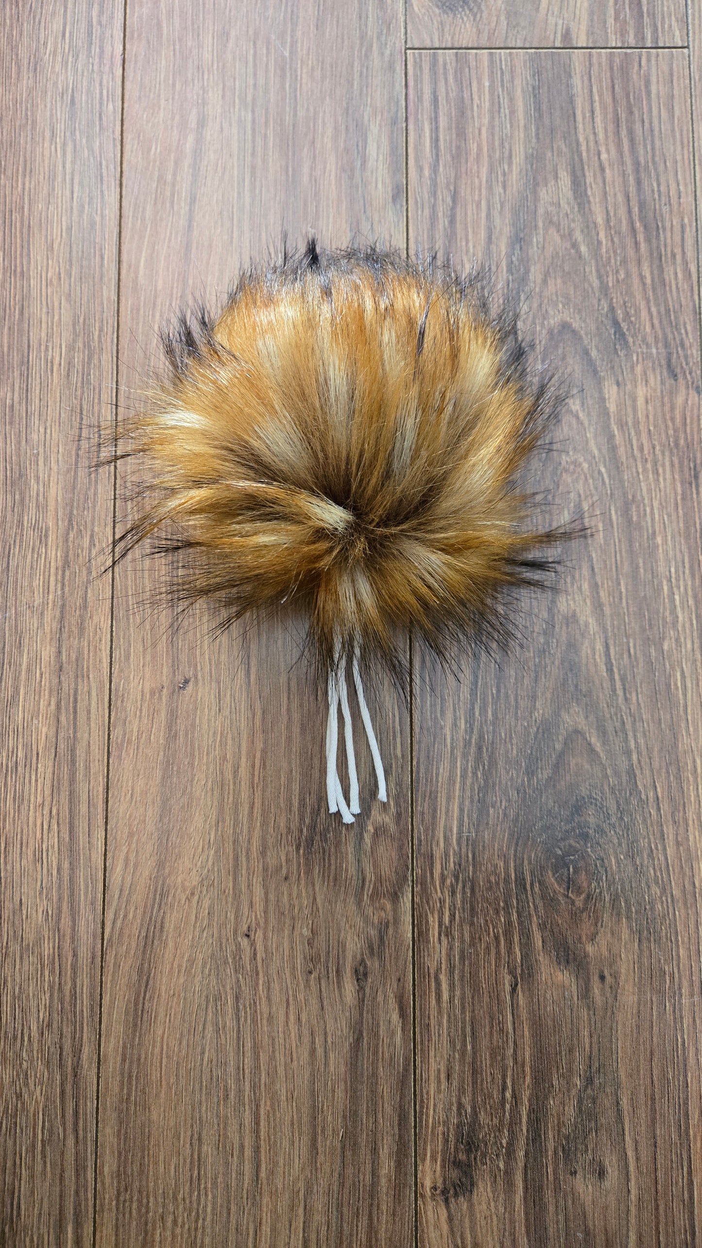 Vanilla Coke - Pom Pom by Sugar Maple Fibers