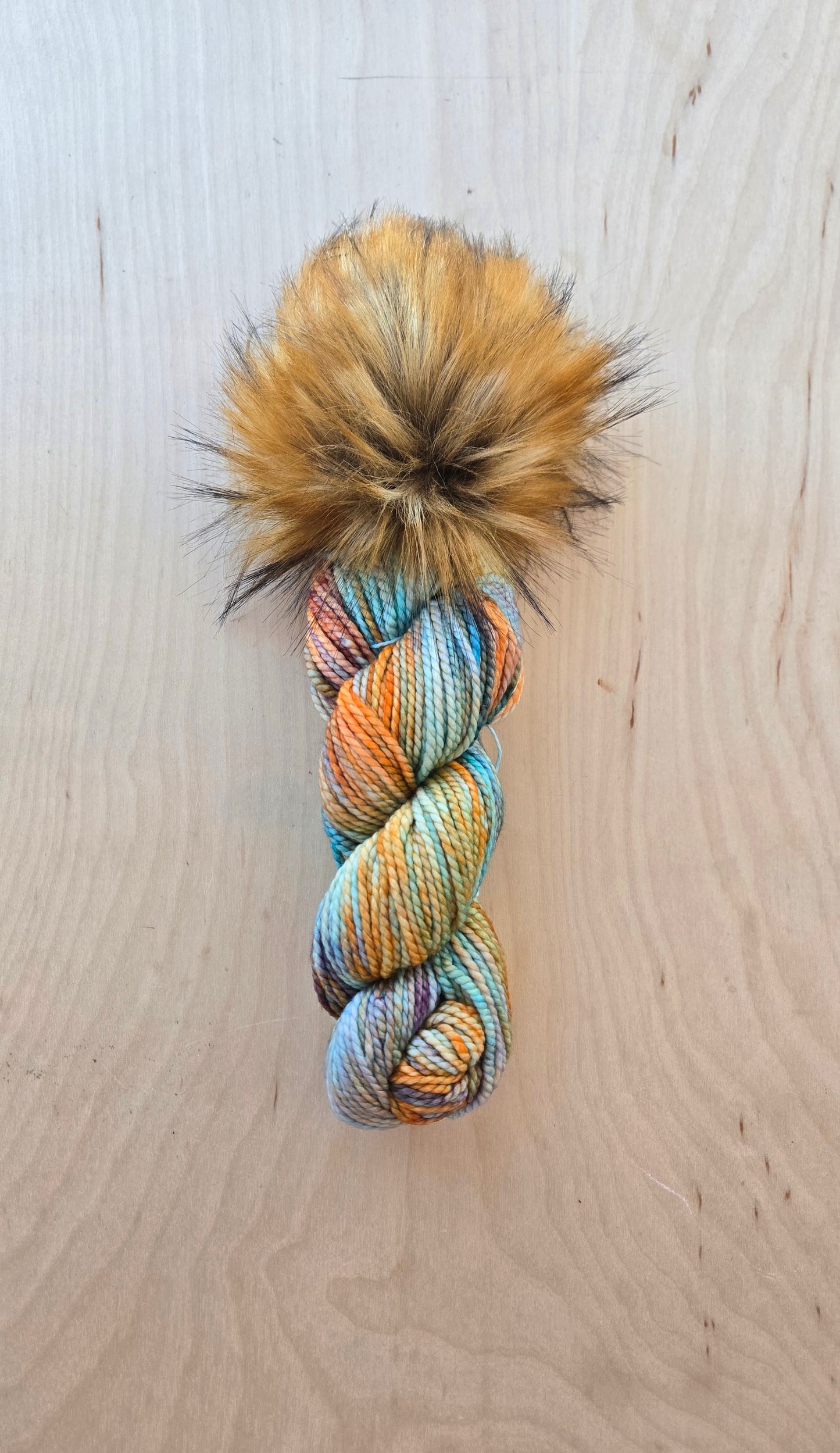 VIENTOS Yarn + Pom Kit: Amphibian
