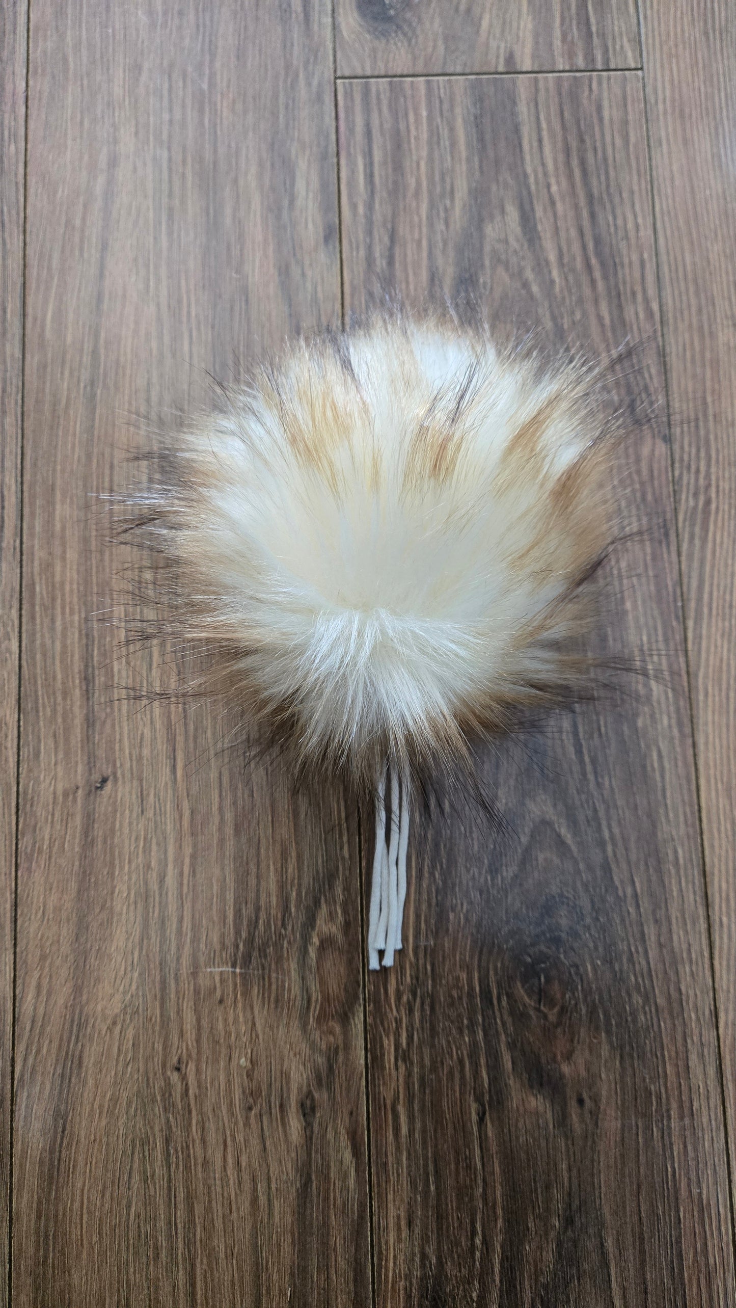 Latte - Pom Pom by Sugar Maple Fibers