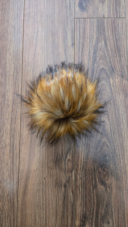 Vanilla Coke - Pom Pom by Sugar Maple Fibers