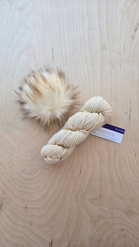 VIENTOS Yarn + Pom Kit: Ivory