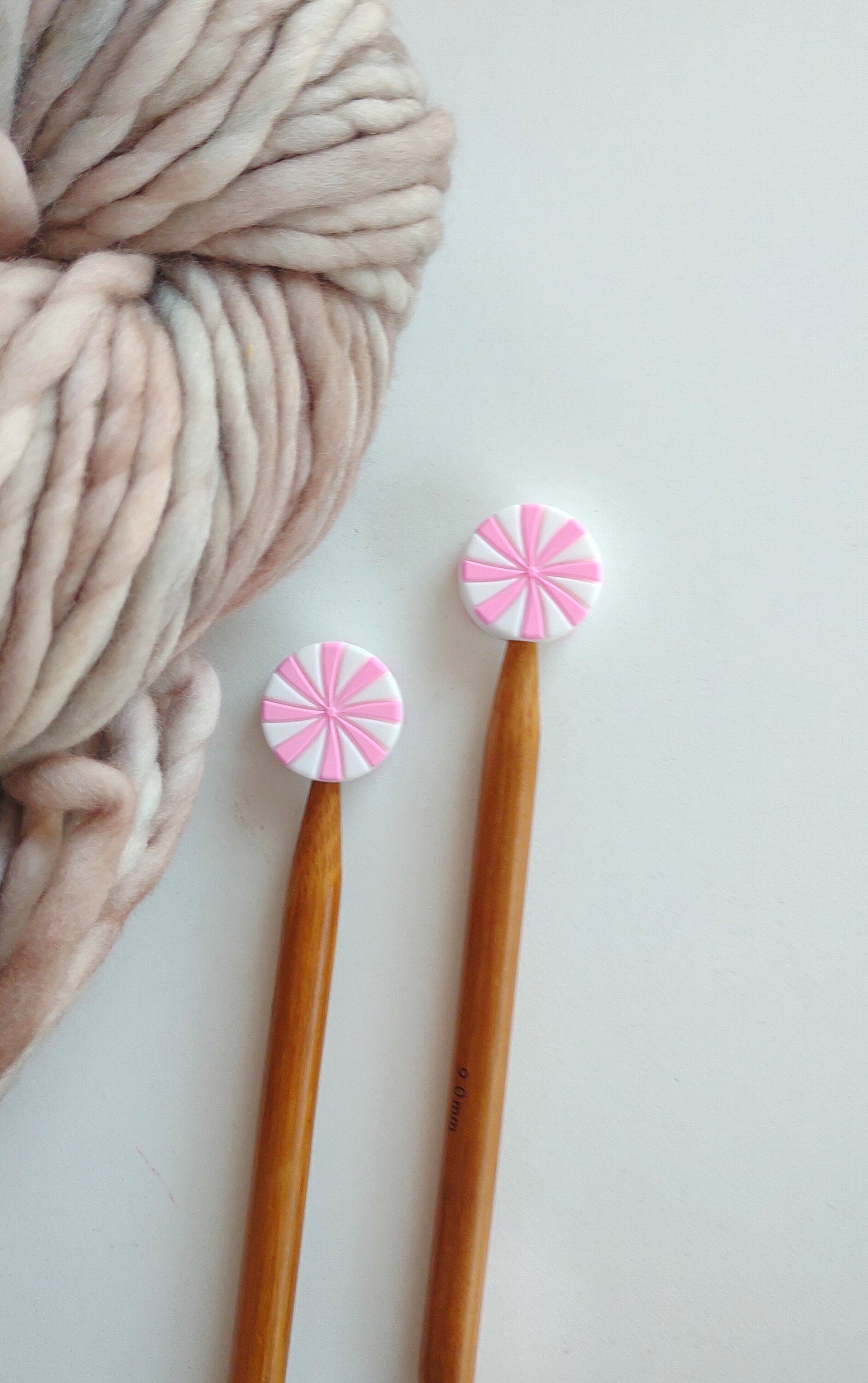 Pink White Swirl Knitting Needle Stitch Stoppers. Needle Protector. Knitting Needle Stoppers. Knitting Notions, Supplies, Tools. Accessories